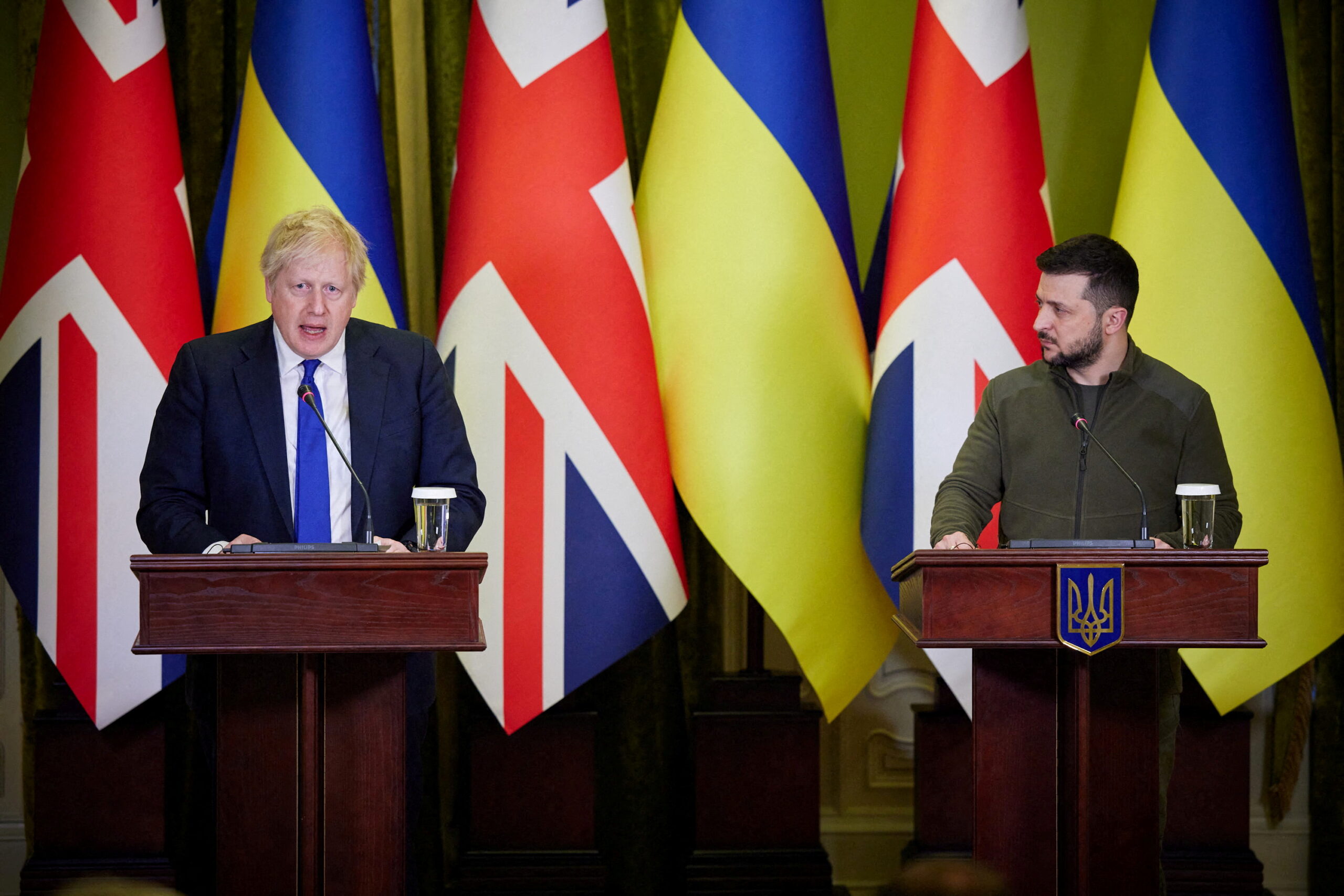 Ukraine To Receive £1bn From The UK Government
