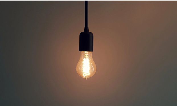 4 Things You Need To Think When Changing Light Bulbs