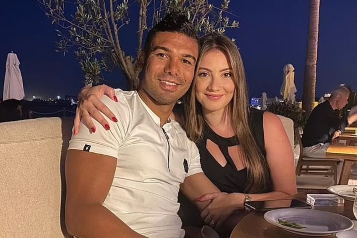 Casemiro Wife Hits Back At Man United Following The Brazilia ...