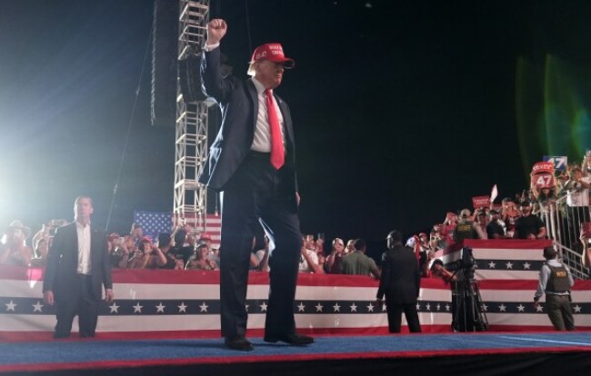 Man Arrested With Two Guns And Fake Passport Near Trump Rally