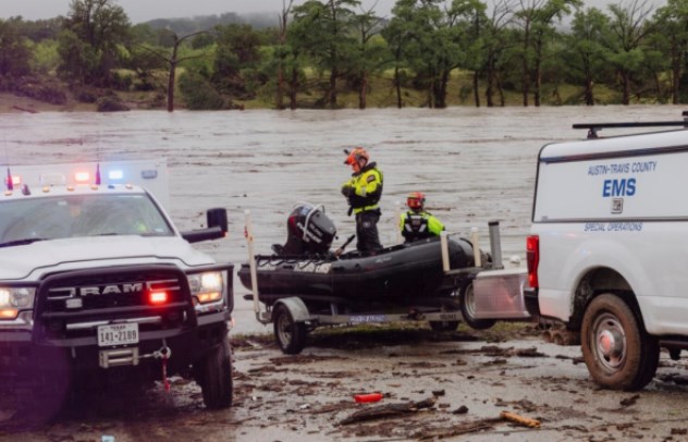 At least 13 Dead In Texas Floods And Over 20 Children Missing From Girls Summer Camp